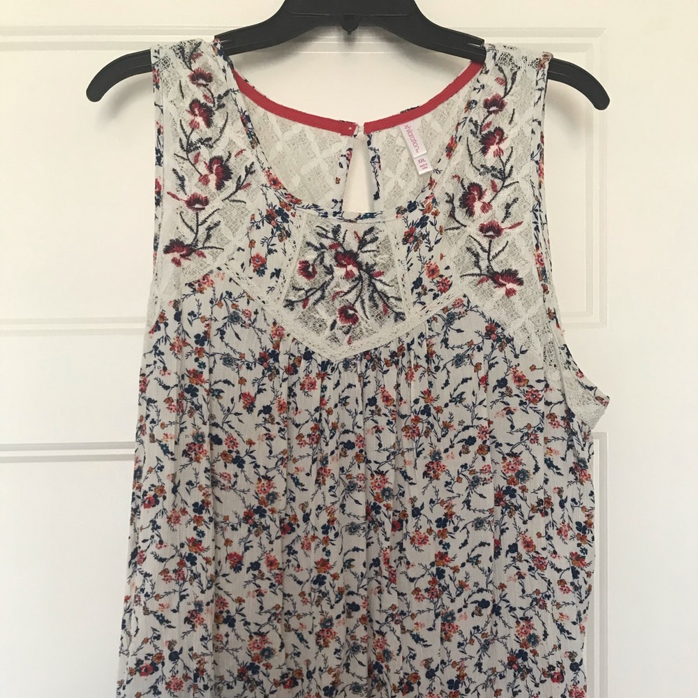 Sleeveless top